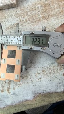 Καλή τιμή DIN Standard CuNi30Mn1Fe Χάλκινο-Νικέλινο Λεωφορείο 70% Χαλκός 30% Κράμα Νικελίου Για Βιομηχανική Υψηλή Αγωγιμότητα σε απευθείας σύνδεση