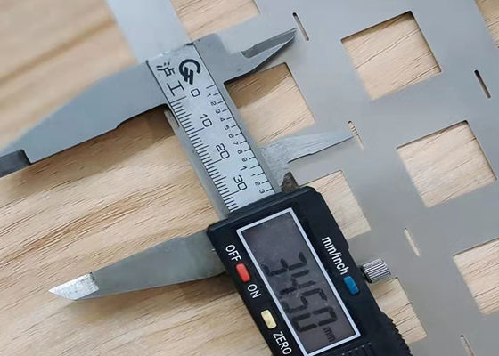 Καλή τιμή 34.5mm Wide-Pitch 2P Nickel Strip — Διπλής Σειράς Γέφυρα για Διάσπαρτες Διαμορφώσεις Μπαταριών 18650 σε απευθείας σύνδεση